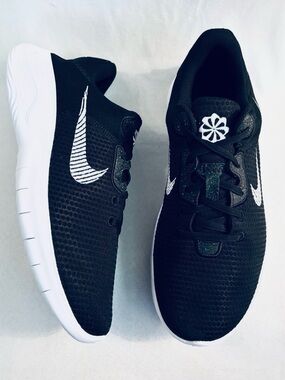 Nike Flex Experience Run 11 Next Nature Running Shoes Men’s size 10 WIDE